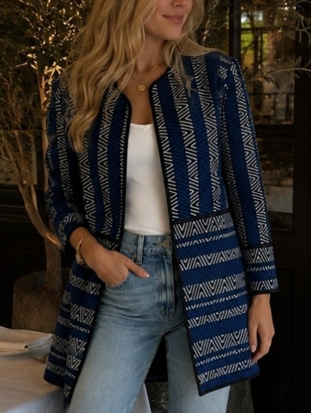 Dana Buchman Womens Chevon Blue/White Long Sleeve Jacket Size M